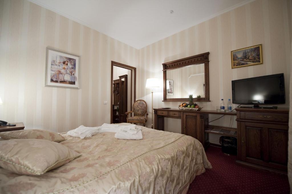 Deluxe Hotel Kupava Lviv Værelse billede