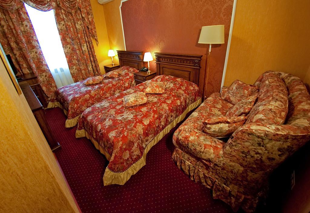 Deluxe Hotel Kupava Lviv Eksteriør billede