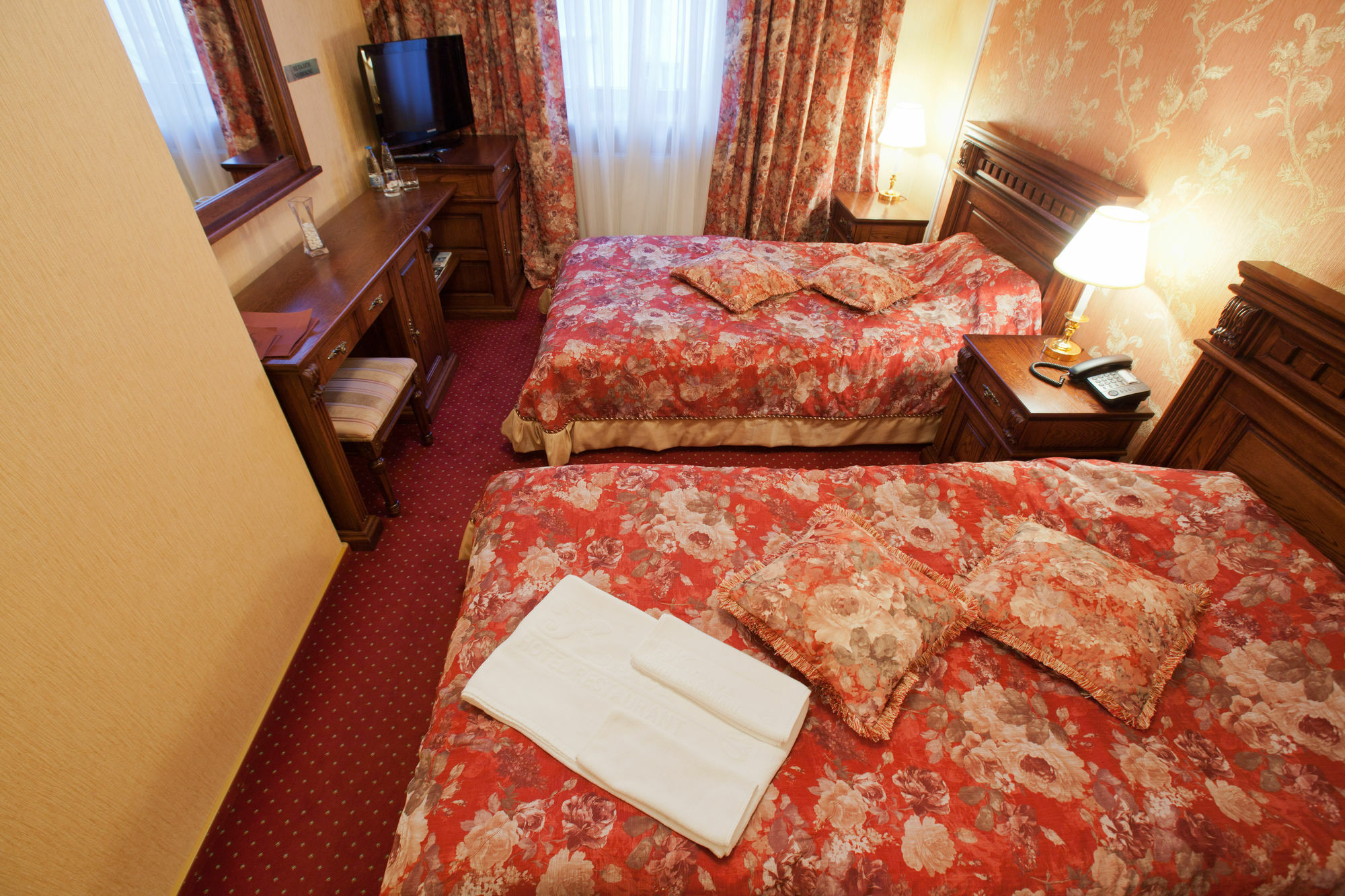 Deluxe Hotel Kupava Lviv Eksteriør billede